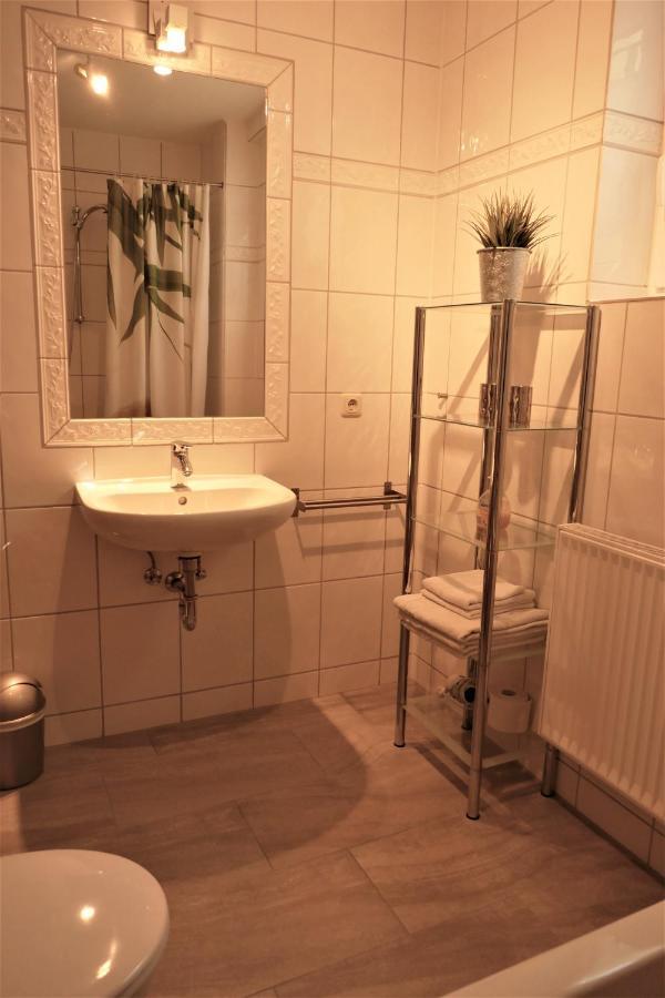 Ferienwohnung Am Koenigsberg Lübeck Buitenkant foto